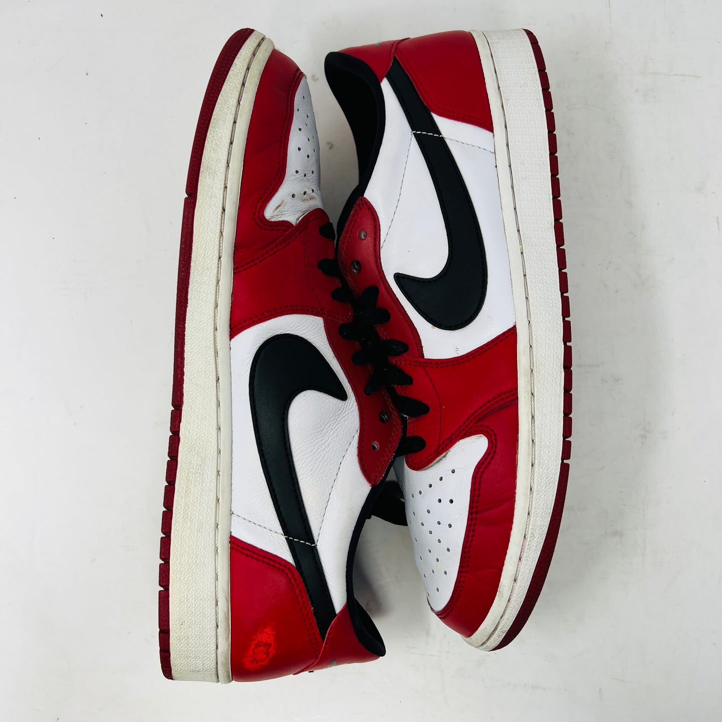 Jordan 1 Retro Low Chicago (2016)