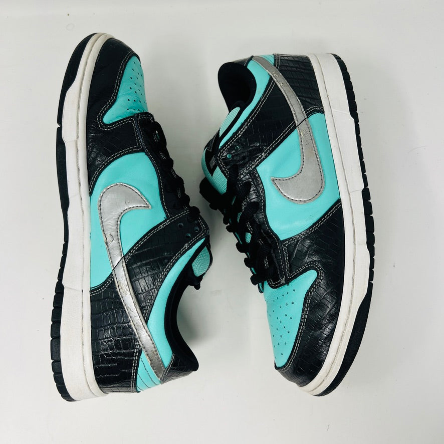 Nike SB Dunk Low Diamond Supply Co.