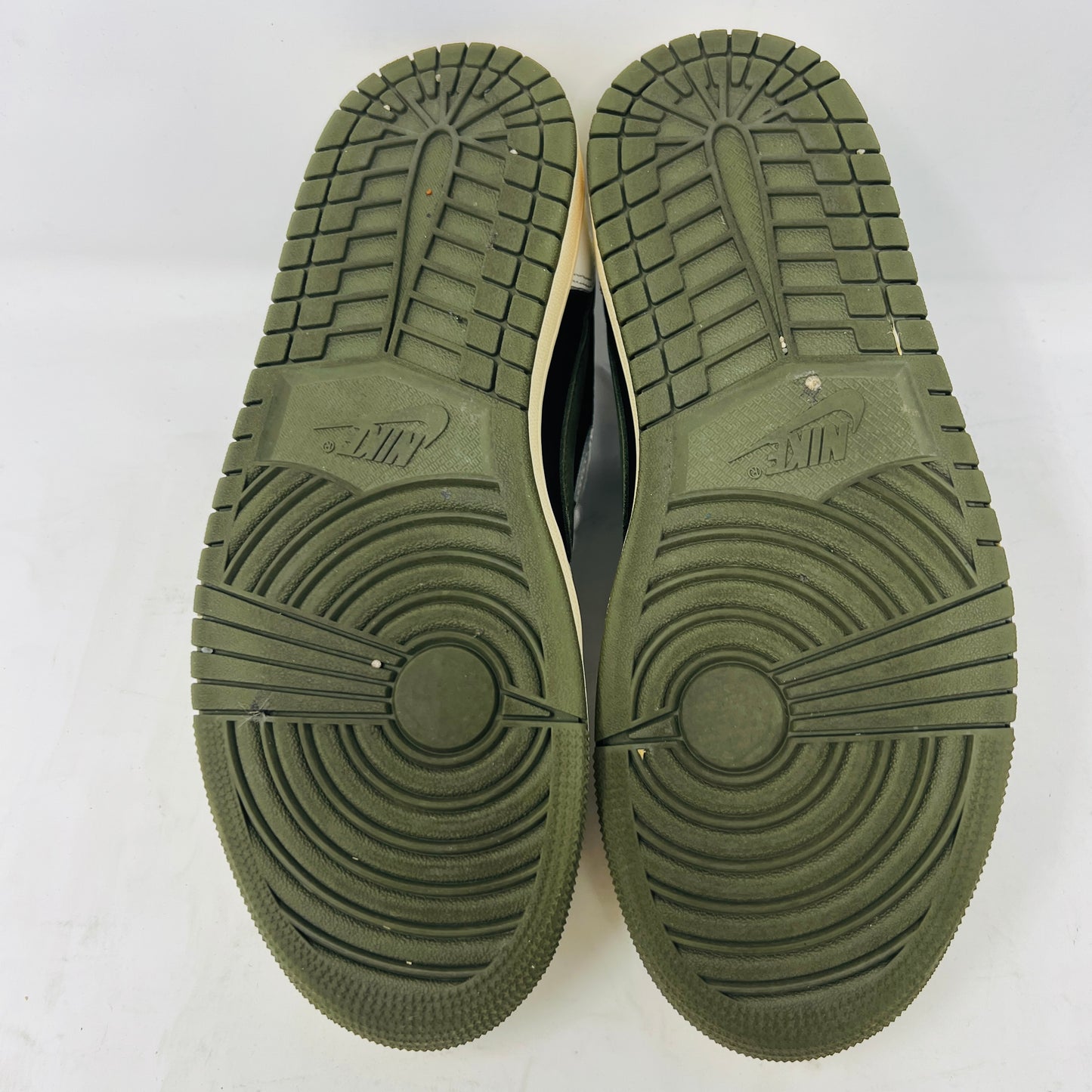 Jordan 1 Retro Low OG SP Travis Scott Olive (Women's)