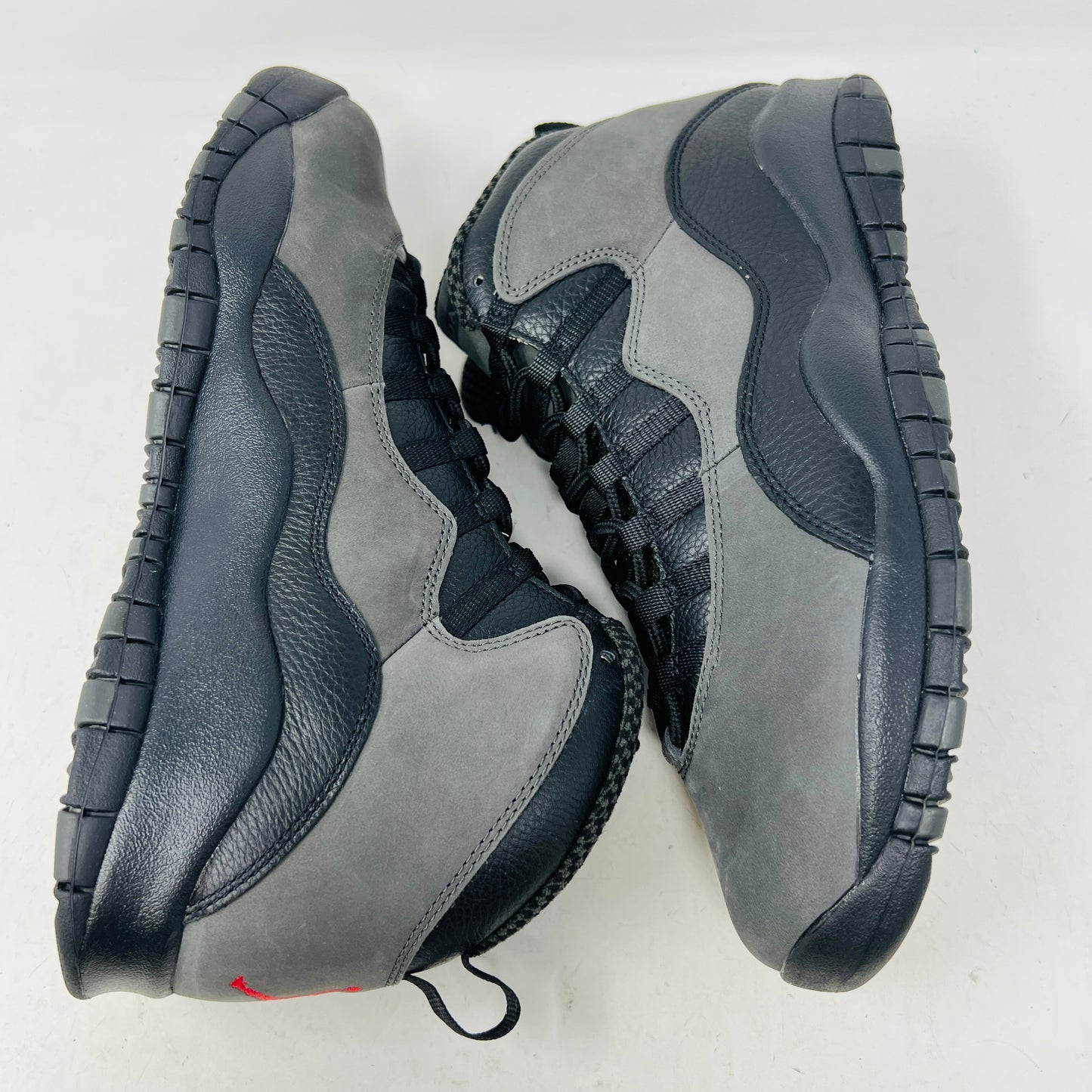Jordan 10 Retro Shadow (2025)
