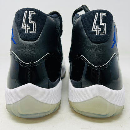 Jordan 11 Retro Space Jam (2016)